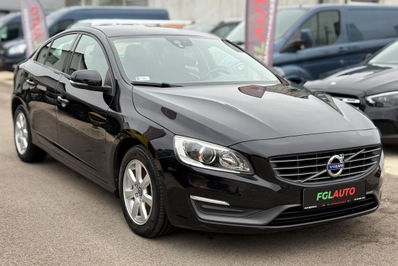 Volvo S60 (2014)