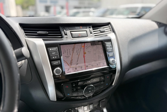 Nissan NAVARA (2019)