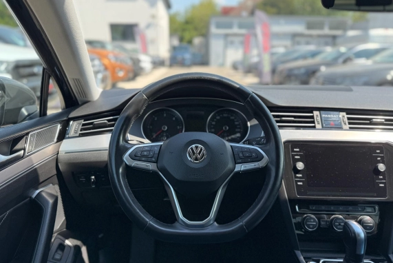 Volkswagen PASSAT VIII (2020)