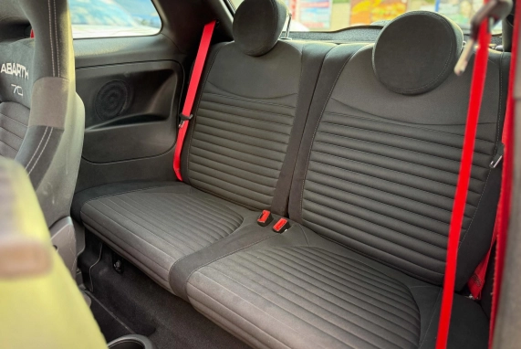Abarth 595 (2019)