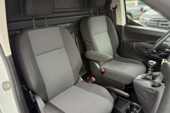 Toyota PROACE (2021)