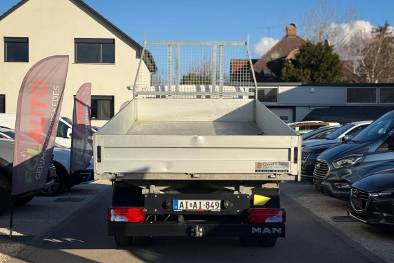 Volkswagen CRAFTER (2024)