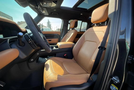 Land rover DEFENDER (2024)