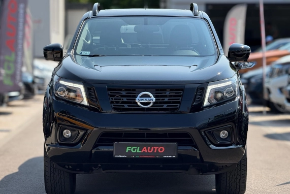 Nissan NAVARA (2021)