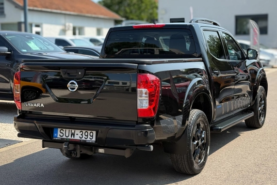 Nissan NAVARA (2021)