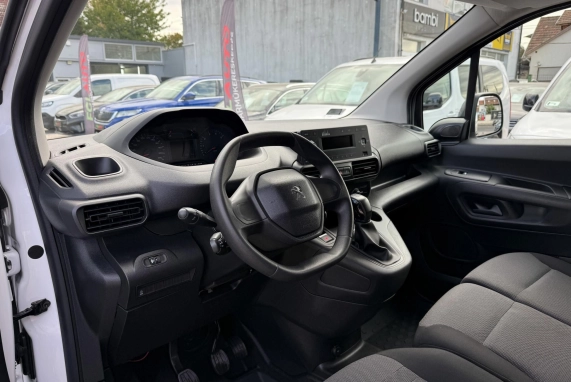 Peugeot PARTNER (2021)