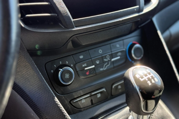 Ford CONNECT (2019)