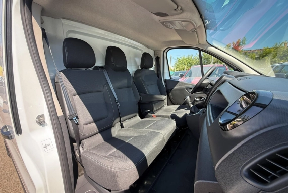 Renault TRAFIC (2020)