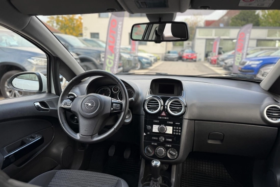Opel CORSA (2015)