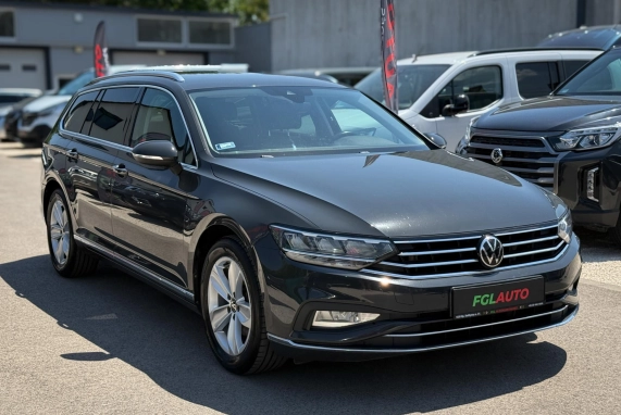 Volkswagen PASSAT VIII (2020)