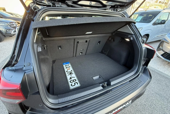 Volkswagen GOLF VIII (2020)