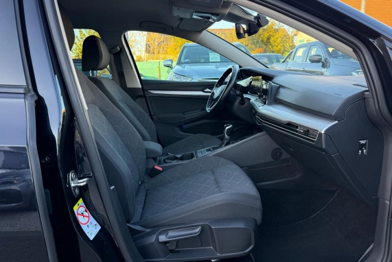 Volkswagen GOLF VIII (2020)