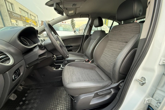Opel CORSA (2015)