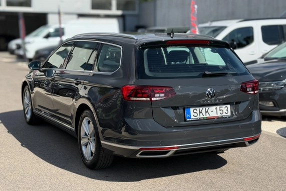Volkswagen PASSAT VIII (2020)