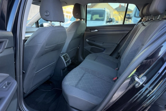 Volkswagen GOLF VIII (2020)