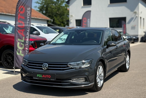 Volkswagen PASSAT VIII (2020)