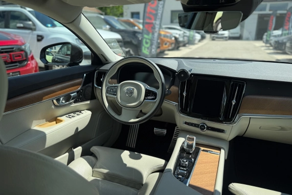 Volvo S90 (2021)