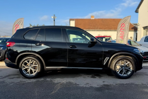 BMW X5 (2019)