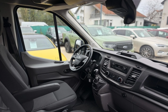 Ford TRANSIT (2022)