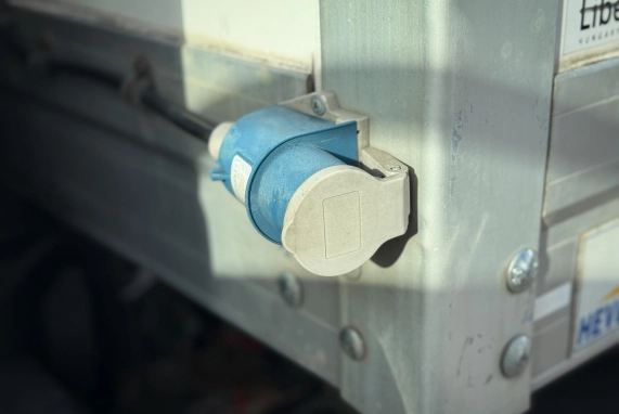 Isuzu N-SZÉRIA (2016)