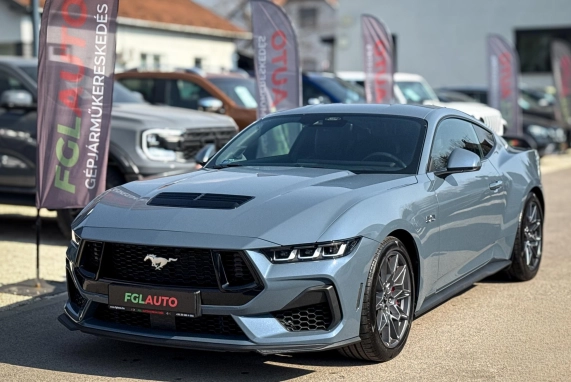 Ford MUSTANG (2024)