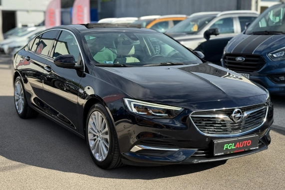 Opel INSIGNIA (2018)