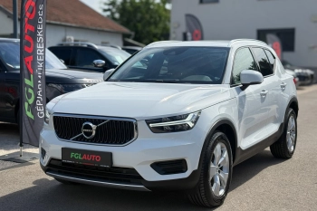 Volvo XC40 (2022)